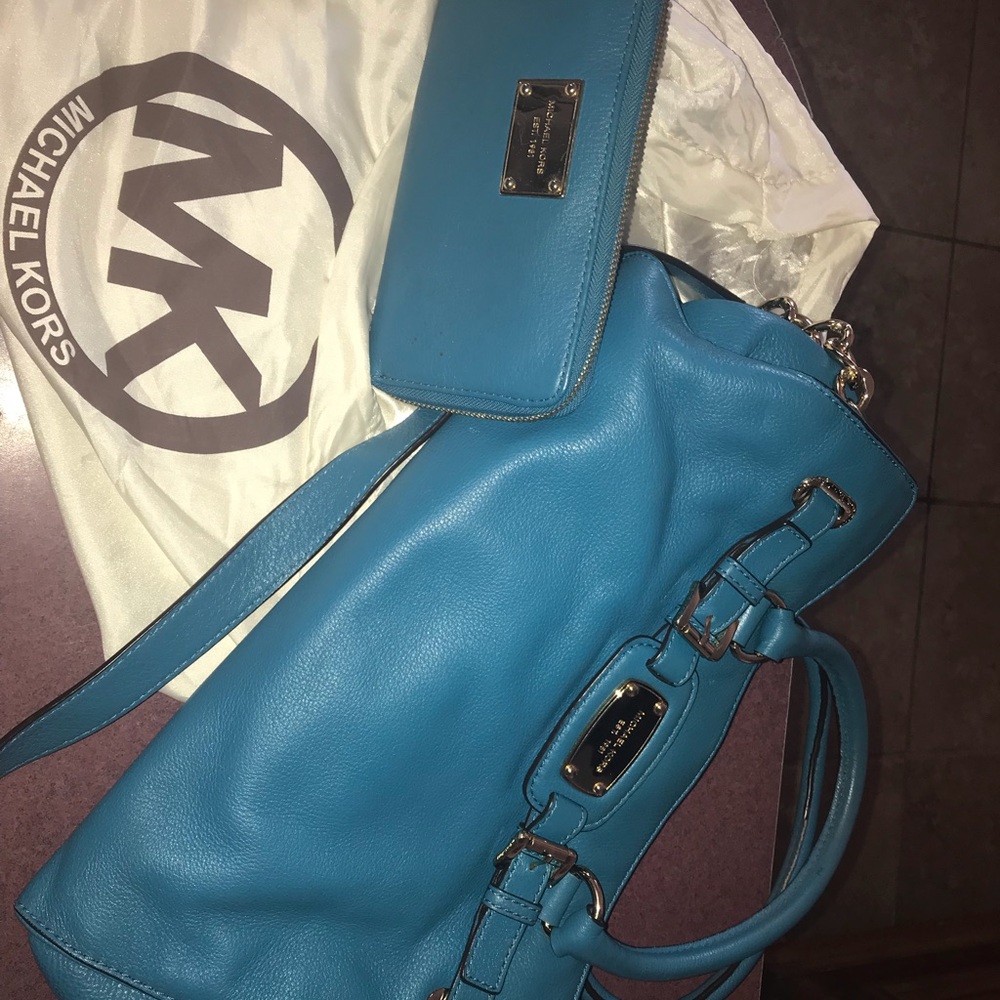 MK leather purse and wallet original 100%